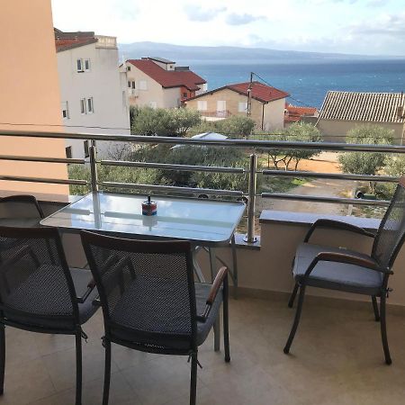 Gala Apartments Omiš Esterno foto
